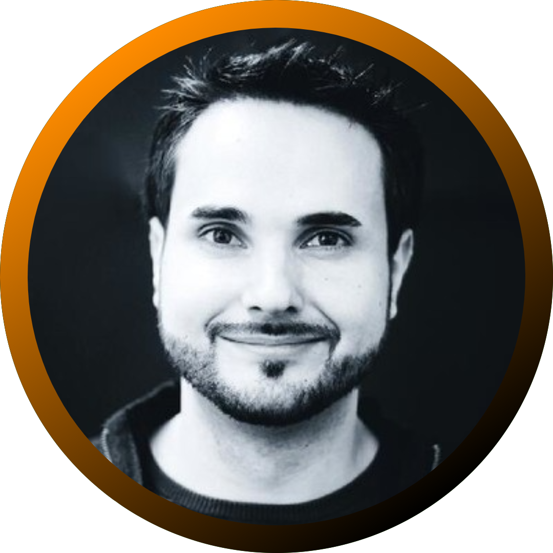Ibán Ríos is the CEO of Chat Ergo Bot.
